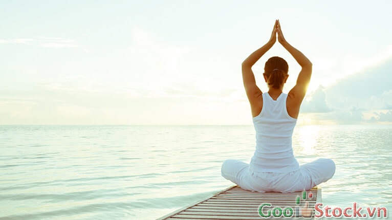 Yoga là phương pháp giúp giữ gìn sức khỏe, vóc dáng và tuổi thanh